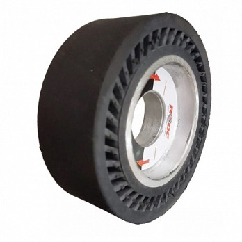 RODA EXPANSIVA 50mm L X 140mm Ø CENTRO DE ALUMÍNIO RODE